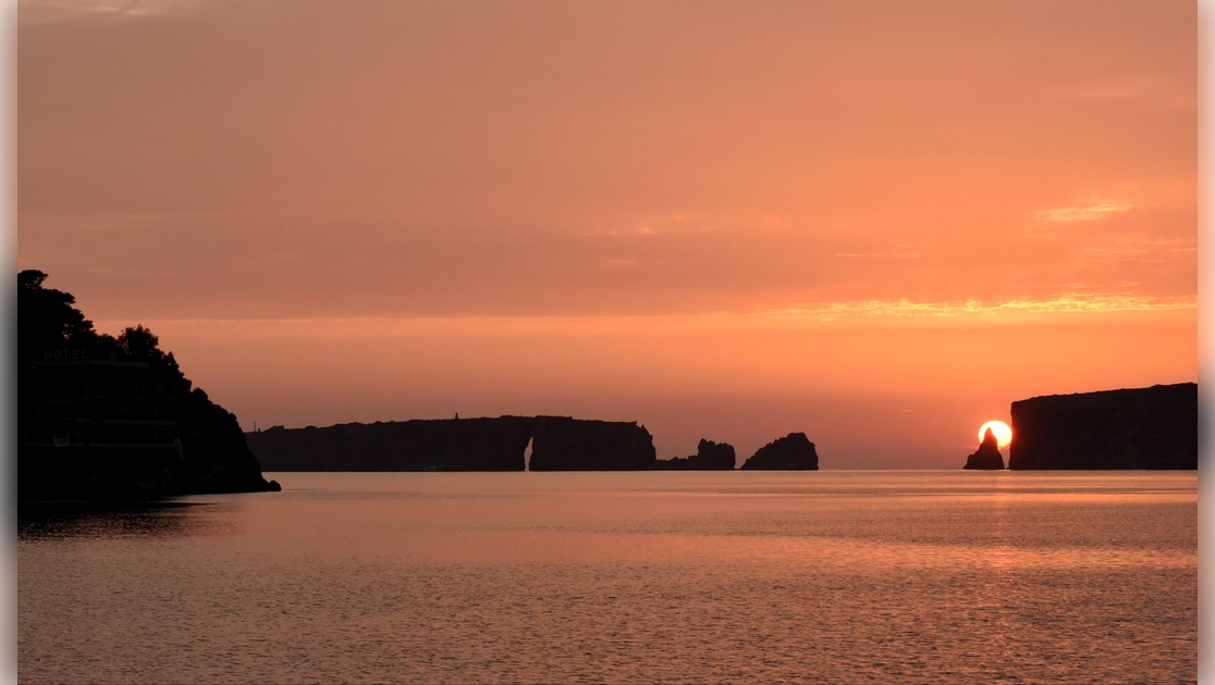 image of sfaktiria islet destination