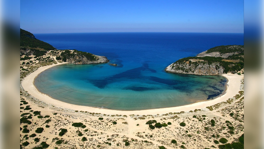 image of voidokilia beach destination